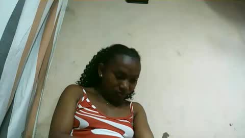 Snapshot of hotiesveronique chatting on September 2025 10:09:01 AM veronique online show from September 2025 10:09:01 AM