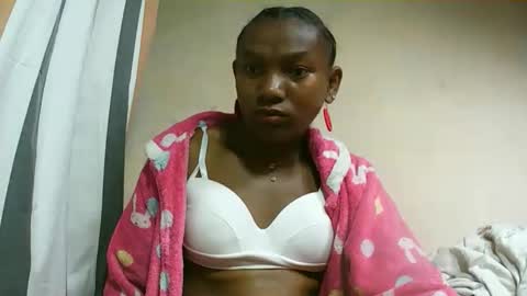 Snapshot of hotiesveronique chatting on October 2025 10:07:01 PM veronique online show from October 2025 10:07:01 PM