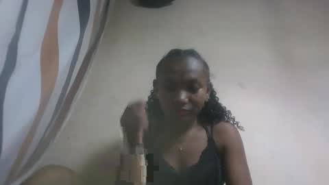 Snapshot of hotiesveronique chatting on October 2025 10:07:01 AM veronique online show from October 2025 10:07:01 AM