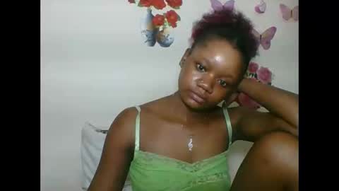 LOYCE online show from September 2025 02:22:02 AM