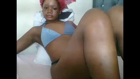 LOYCE online show from October 2025 11:35:01 PM