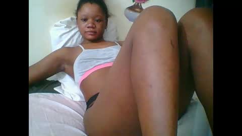 LOYCE online show from October 2025 09:35:02 AM