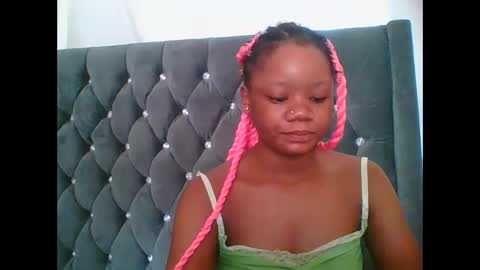 LOYCE online show from December 2025 07:13:02 AM