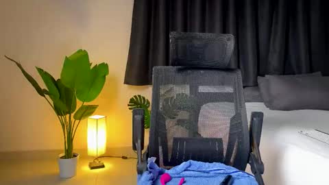 Kate  stream  1200 pm -800 pm UTC 7 online show from September 2025 10:59:01 AM