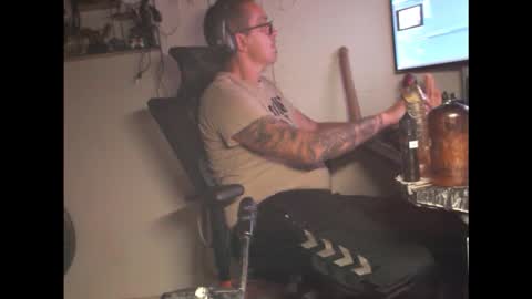 hotkinkytat online show from April 2026 12:33:01 AM