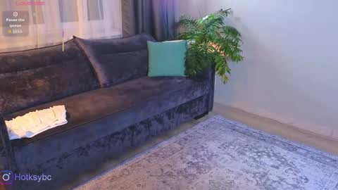 HotKsy online show from September 2025 05:49:01 PM