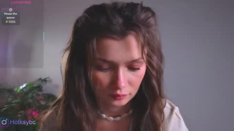 HotKsy online show from September 2025 10:03:02 PM