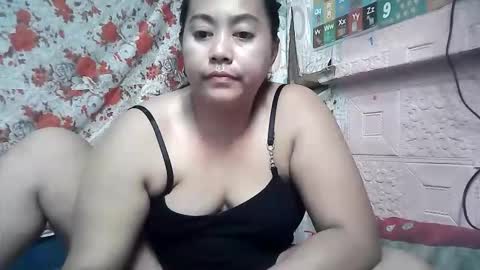 Hotlea20 online show from May 2026 04:08:02 AM