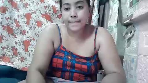 Hotlea20 online show from May 2026 03:25:01 AM