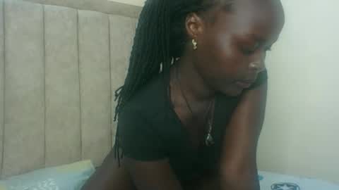 Snapshot of hotlina01 chatting on April 2026 06:14:02 PM hotlina01 online show from April 2026 06:14:02 PM
