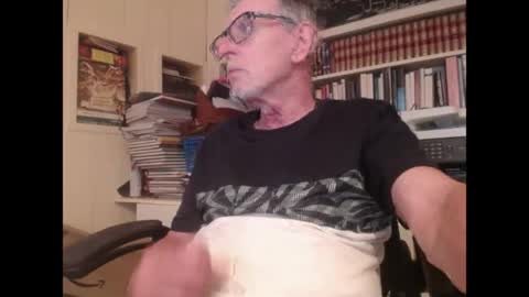 Snapshot of hotlux_54 chatting on July 2026 03:25:02 PM hotlux_54 online show from July 2026 03:25:02 PM