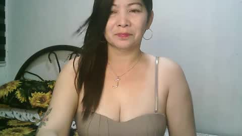 hotmamajen4u online show from December 2025 02:42:02 AM