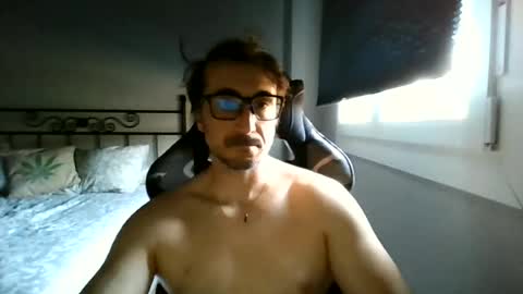 Snapshot of hotman_40_ chatting on June 2026 08:40:02 AM hotman_40_ online show from June 2026 08:40:02 AM