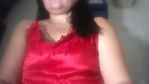 Snapshot of hotmatureladyxxx chatting on January 2025 05:31:01 PM hotmatureladyxxx online show from January 2025 05:31:01 PM