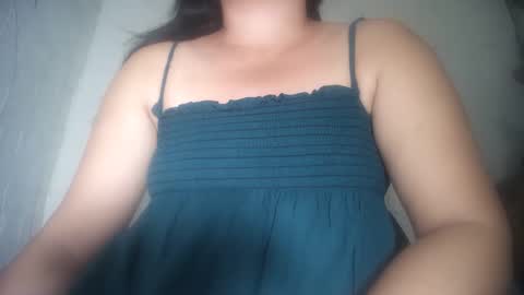 Snapshot of hotmatureladyxxx chatting on January 2025 06:52:01 AM hotmatureladyxxx online show from January 2025 06:52:01 AM