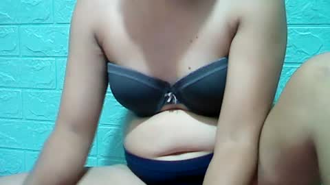 Snapshot of hotmoana chatting on June 2026 01:54:01 AM hotmoana online show from June 2026 01:54:01 AM