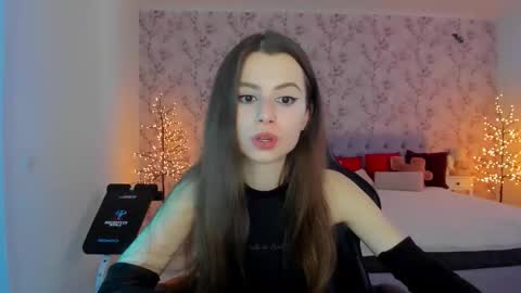 hotmolly_ online show from March 2026 11:03:01 AM