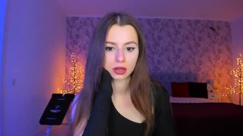 hotmolly_ online show from April 2026 06:45:01 PM