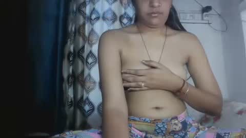 lola online show from April 2026 11:59:01 AM