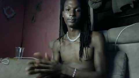 hotshadowx online show from April 2026 06:55:02 PM