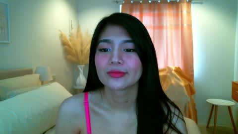Snapshot of hotsweetangel00 chatting on December 2024 03:04:02 AM Sweet Angel online show from December 2024 03:04:02 AM
