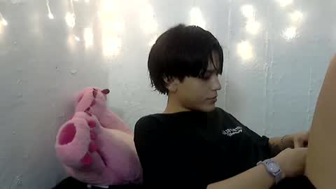 Snapshot of hott_cute69 chatting on December 2024 05:42:02 AM hott_cute69 online show from December 2024 05:42:02 AM