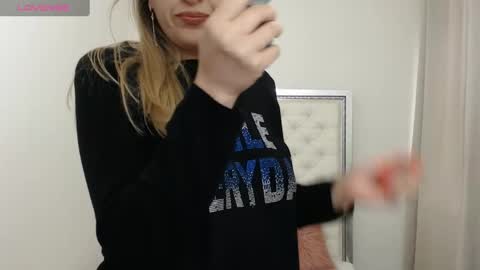 Eryka online show from January 2025 10:49:01 AM