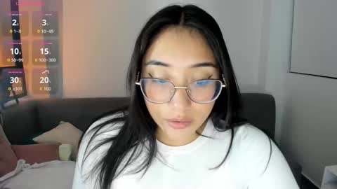 AMY online show from October 2025 09:11:01 PM