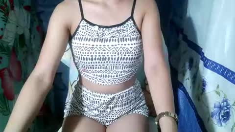 hottie_horny_exoticpussyx online show from February 2026 11:32:01 PM