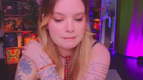 Snapshot of hottie_jane chatting on October 2025 03:57:02 PM Jane online show from October 2025 03:57:02 PM