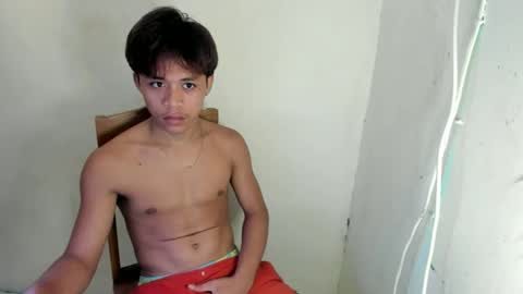 hottie_migs online show from April 2026 08:42:02 PM