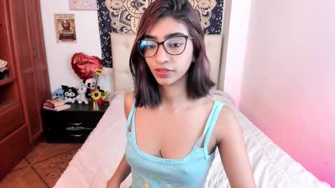 Snapshot of hottie_veronica chatting on October 2025 11:02:01 PM Veronica independent model online show from October 2025 11:02:01 PM