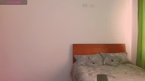 stiven online show from October 2025 05:47:02 PM