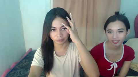 Snapshot of hottiescummerx chatting on March 2025 09:43:01 AM N I C A online show from March 2025 09:43:01 AM