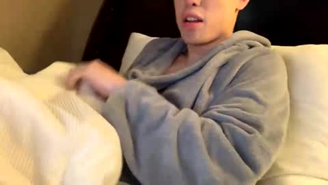 hottiewithabody101 online show from November 2025 07:35:01 PM