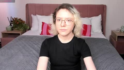 Kori online show from April 2026 03:56:01 AM