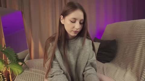 hottpeachh online show from October 2025 05:33:02 PM