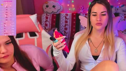 Ivanna and Jessica online show from December 2024 01:03:02 PM