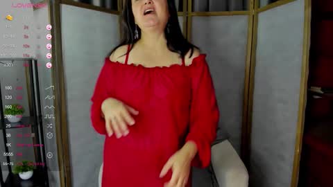 Anna online show from November 2025 02:43:01 AM