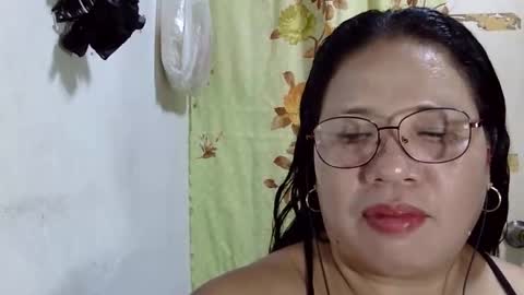 hottycrissy4u online show from May 2026 01:16:01 PM