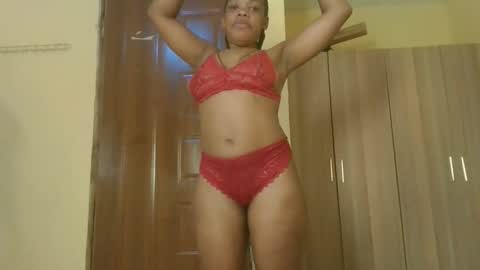 Hottykiki online show from September 2025 11:38:02 PM