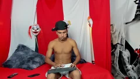 Snapshot of hotvain_cum23 chatting on October 2025 07:58:02 PM hotvain_cum23 online show from October 2025 07:58:02 PM