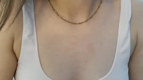 Snapshot of hotwinterxx chatting on April 2026 03:24:01 PM Hotwixx online show from April 2026 03:24:01 PM