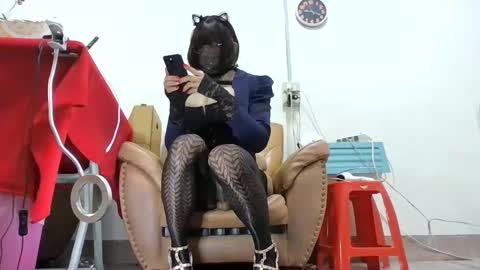 Slutty little female cat online show from May 2026 01:14:02 AM