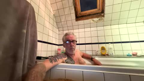 Michiel online show from March 2026 06:40:02 PM