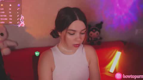 Mia online show from October 2025 04:27:02 PM