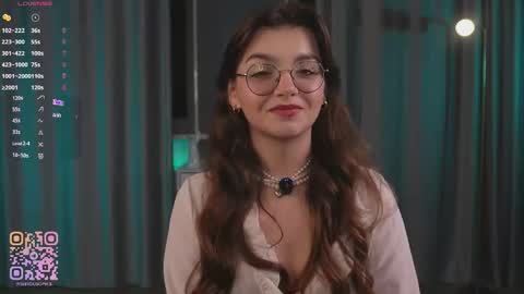 Diane online show from December 2025 07:44:01 PM