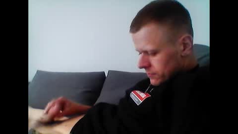 hubikush22 online show from February 2026 03:40:01 PM