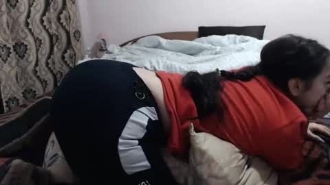 hugeassdevil online show from October 2025 10:38:01 AM