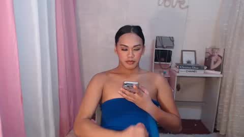 Hanzel online show from September 2025 07:59:01 PM
